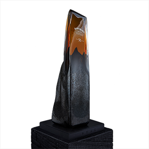 1_Bowmore_STAC_Hero_1x1_V1_300dpi.png