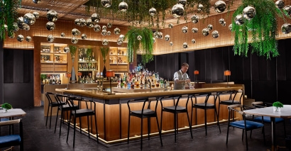 Aqua Bar: A Tranquil Oasis, Away From Bangkok's Hustle and Bustle
