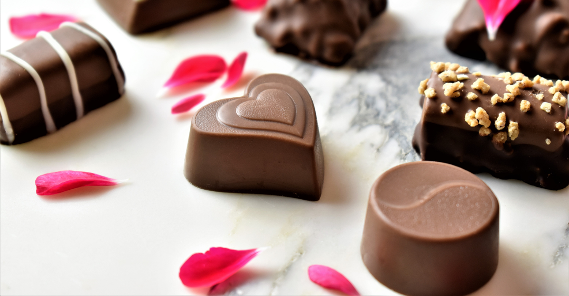 Chocolate-Garnished Cocktails for Valentine's Day