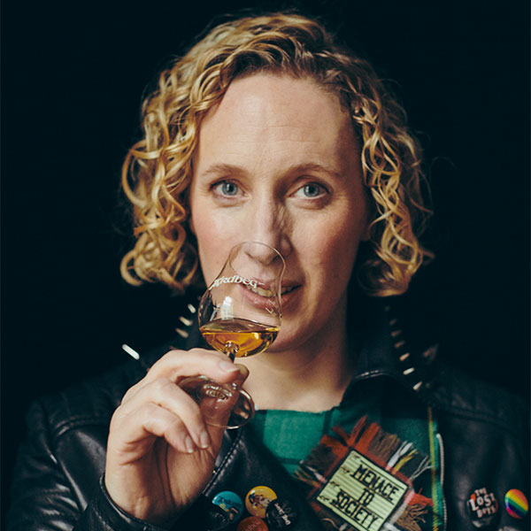 Gillian-Macdonald-Headshot_600.jpg