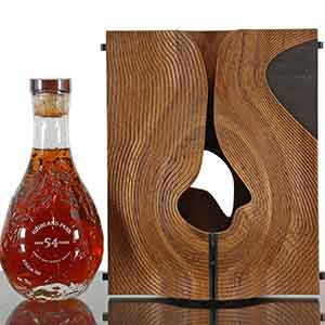 Just-Whisky-Highland-Park-54-year-old-2_300.jpg