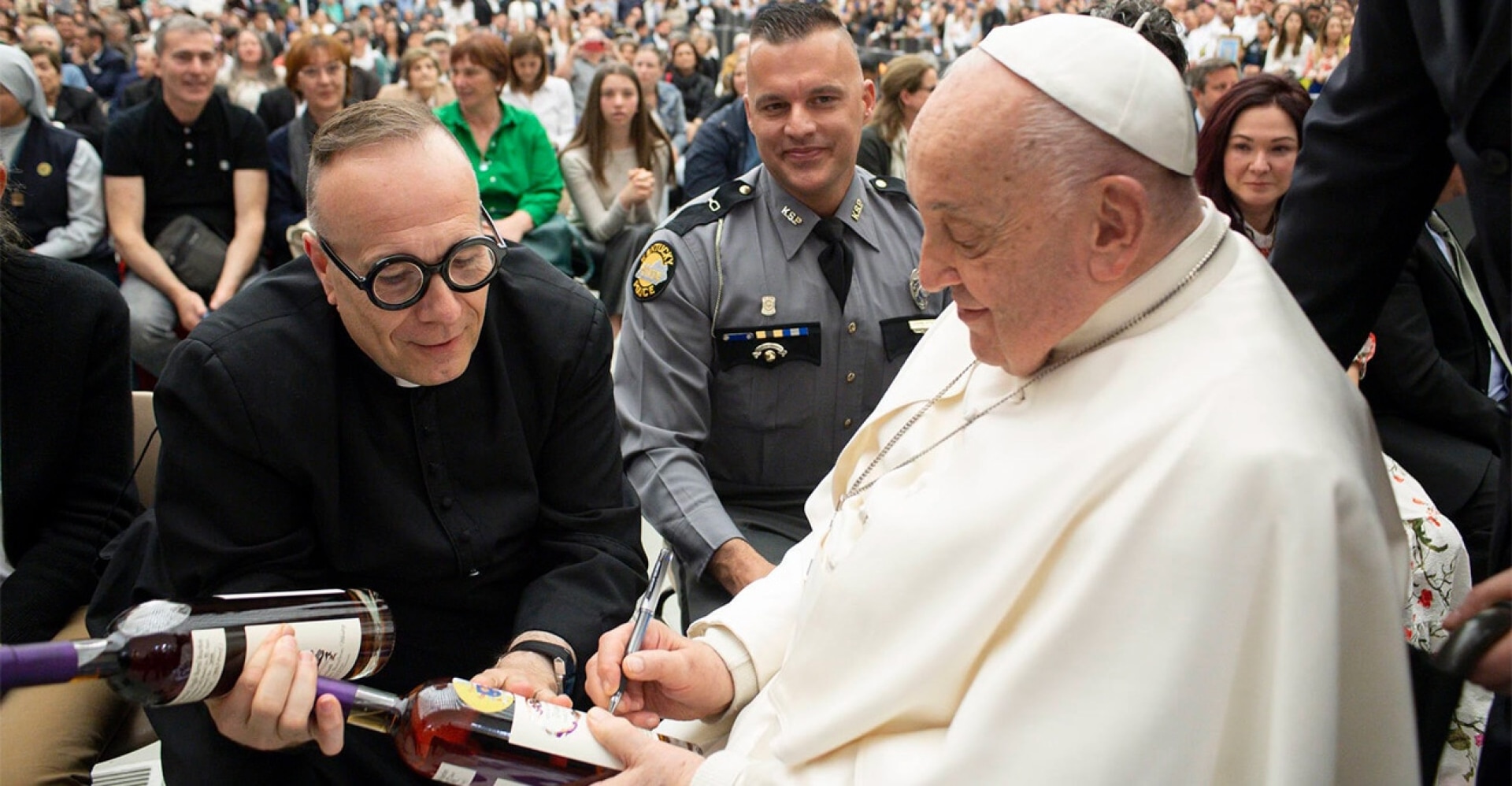 Whisky Advocate Exclusive: Two 10 Year Old Willett Bourbons Signed by Pope Francis Are Headed to Sotheby's