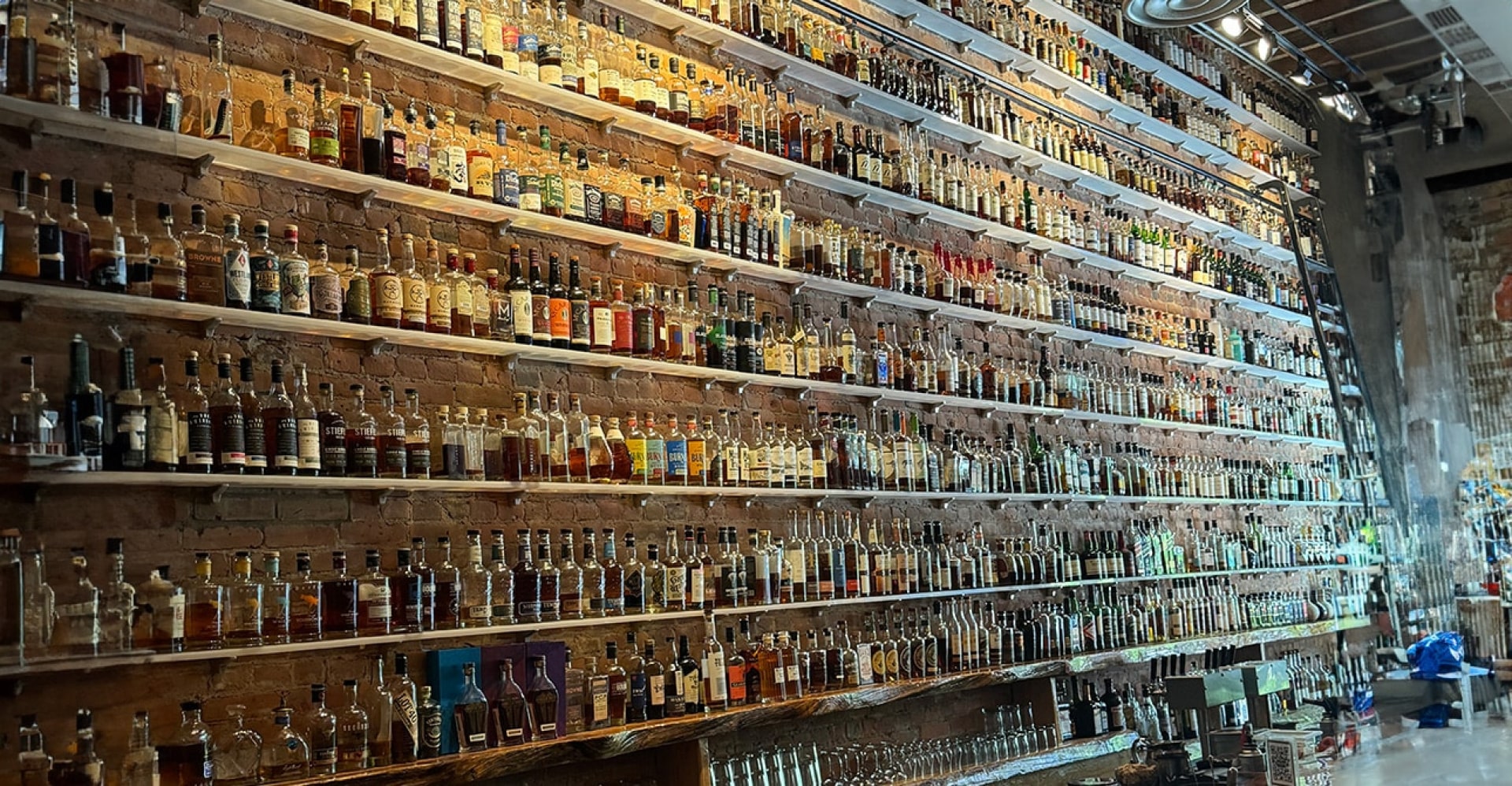 Bars With 1,000-Plus Whiskies