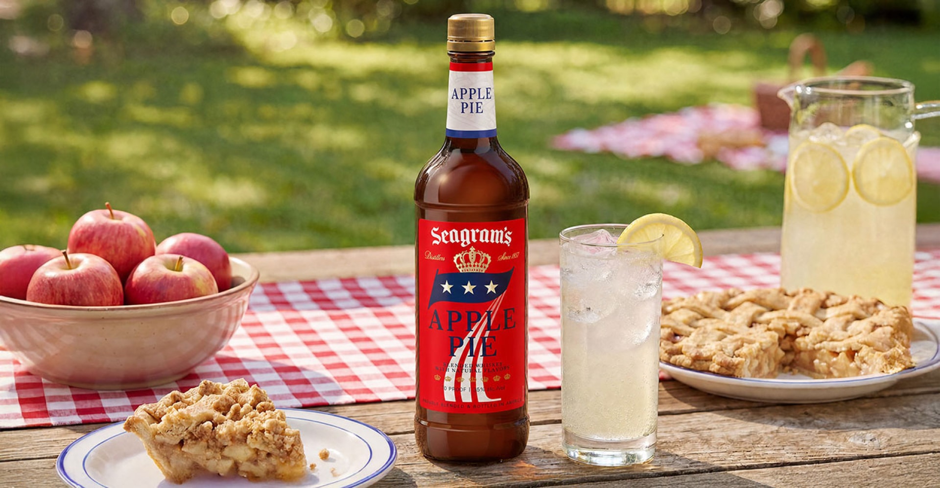 Seagram's 7 Crown Has an Apple Pie Flavor