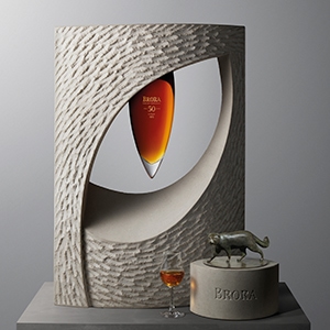 Sothebys-Brora-Iris-50-Year-Old-1972_300.jpg