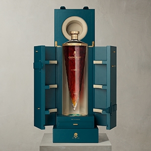 Sothebys-Glen-Grant-The-Visionary-68-Year-Old-1955_300-0001.jpg