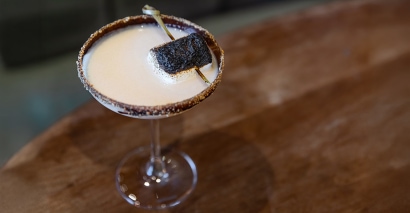 This S'mores Cocktail Is Nostalgia in a Glass