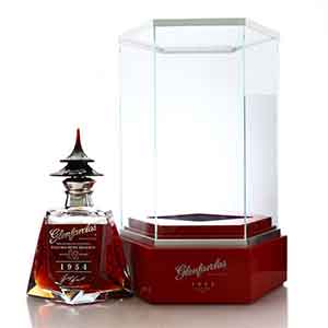 Whisky-Auctioneer-Glenfarclas-1954-Pagoda-Ruby-Reserve-62-Year-Old_300.jpg