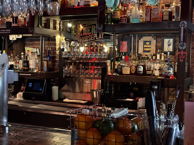 bar1.jpeg