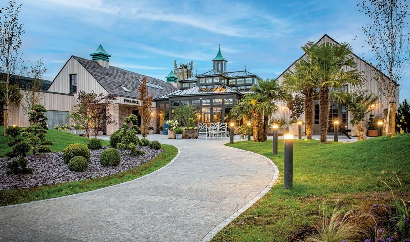 Located in Drumshanbo, The Shed Distillery produces triple-distilled single pot still whiskey.