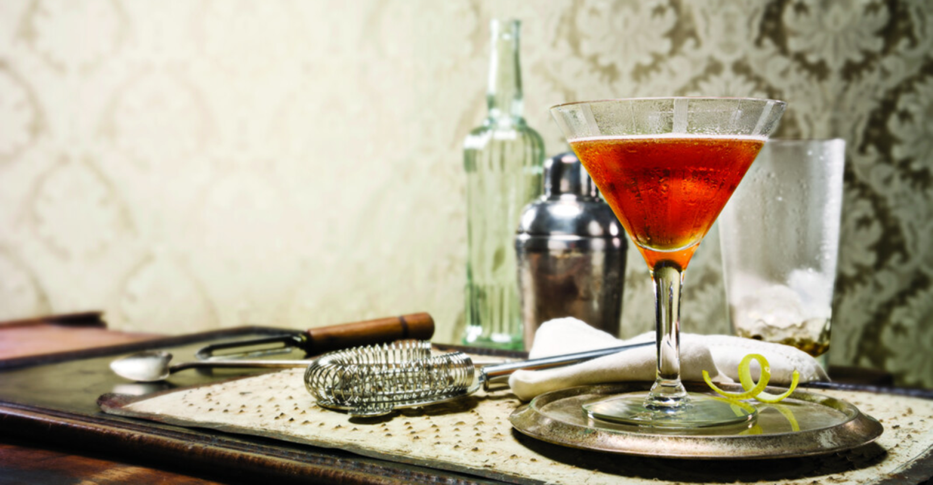 What's The Best Rye for Making A Manhattan? We Asked These Bartenders For Their Picks