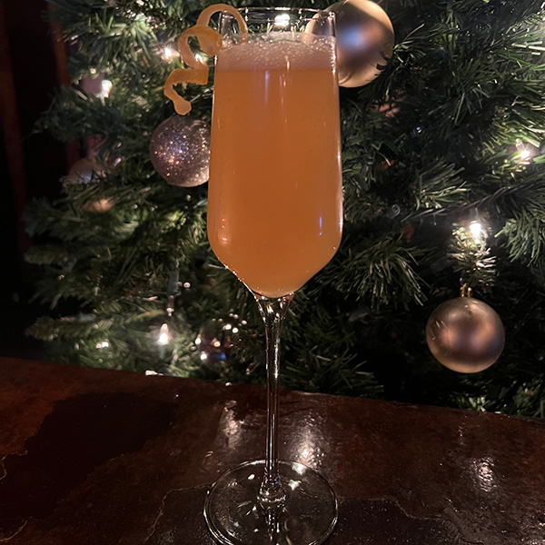 sparkling-gold-cocktail.jpg